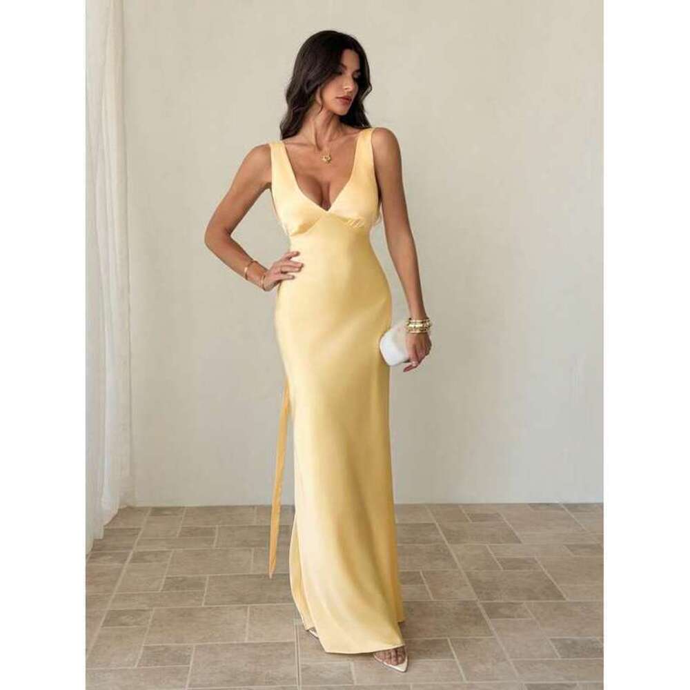 Tall Pale Yellow Deep V-Neck Backless Maxi Dress For ,Sleevel - Picture 3 of 8